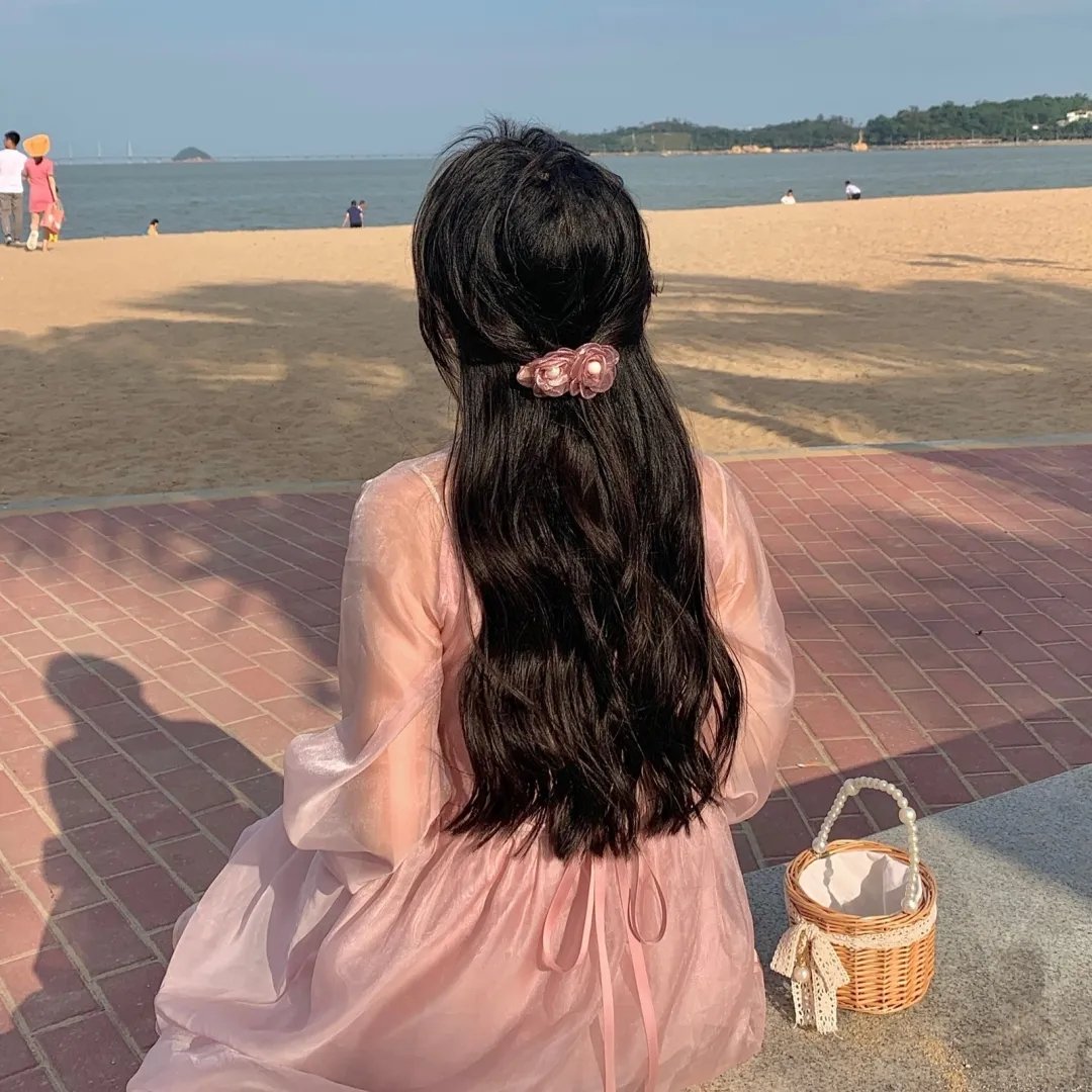 后妈许多多 海报